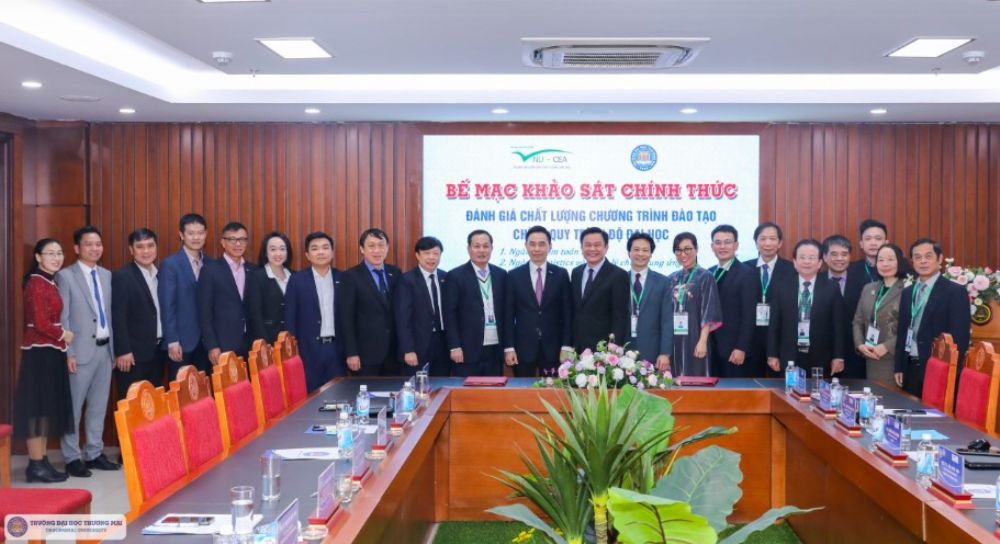 Bế mạc Khảo sát chính thức đánh giá chất lượng chương trình đào tạo tại Trường Đại học Thương mại